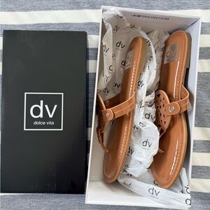 DV by Dolce Vita Cafe Patent Sandals